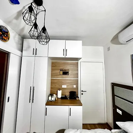 Epicenter Apartment